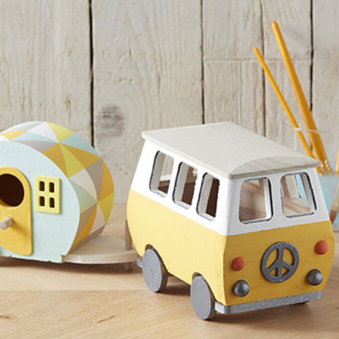 How to Paint Camper Van Wooden Decorations image number 1