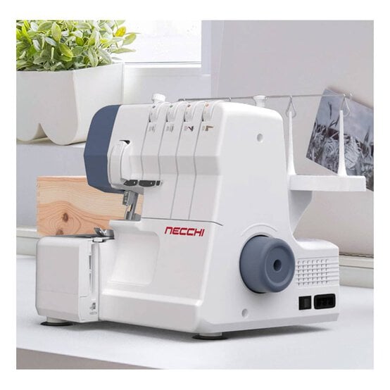 Necchi NL11C Overlocker Machine image number 2