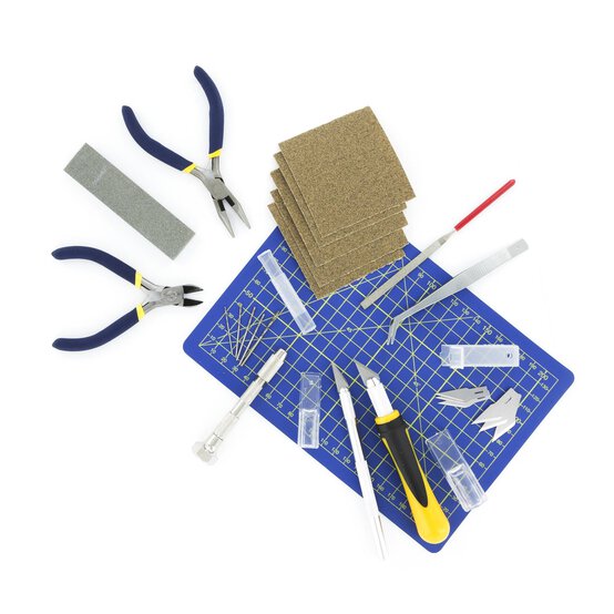 Modelcraft Hobby and Craft Set 18 Pieces image number 2