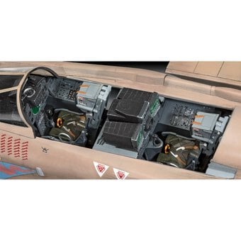 Revell Tornado GR1 Gulf War Model Plane Kit 1:32 image number 4