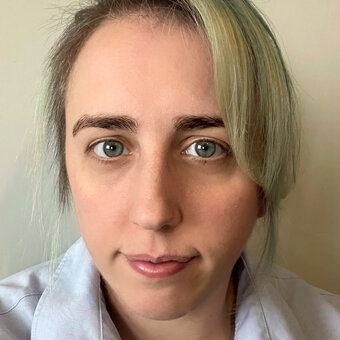 Louise Howling - Artisan