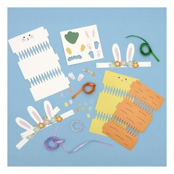 Make Your Own Easter Crackers Kit