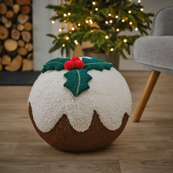 How to Make a Punch Needle Christmas Pudding Footstool image number 1