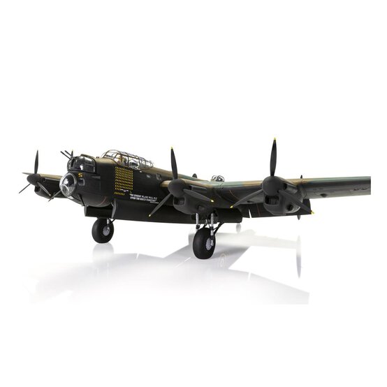 Airfix Avro Lancaster B.III Model Kit 1:72 image number 3