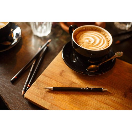 Derwent Precision Mechanical Pencil 0.7mm  image number 4