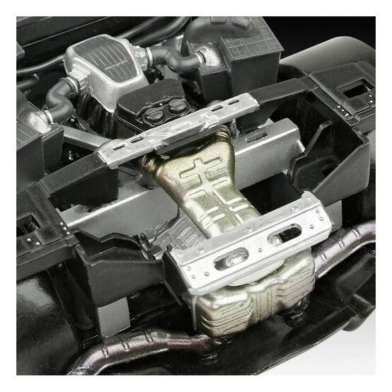 Revell McLaren 570S Model Kit 1:24 image number 7