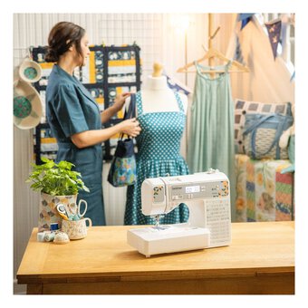 Brother FS200CE Sewing and Quilting Machine