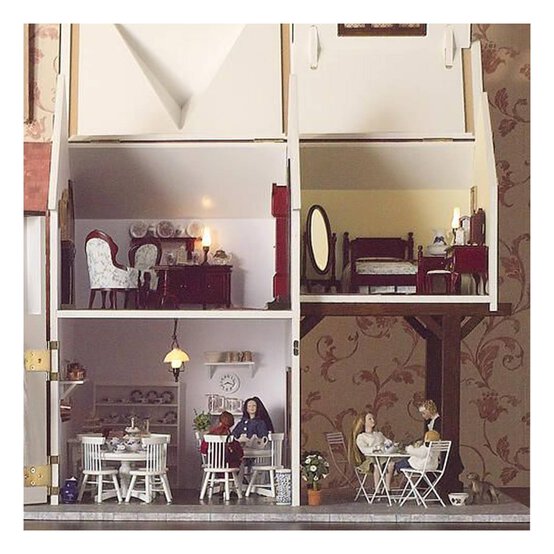 Stratford Bakery Doll&rsquo;s House Kit image number 4