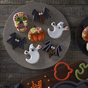 How to Make Halloween Biscuits