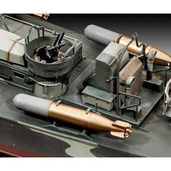 Revell Patrol Torpedo Boat PT-579 Model Kit 1:72 image number 8
