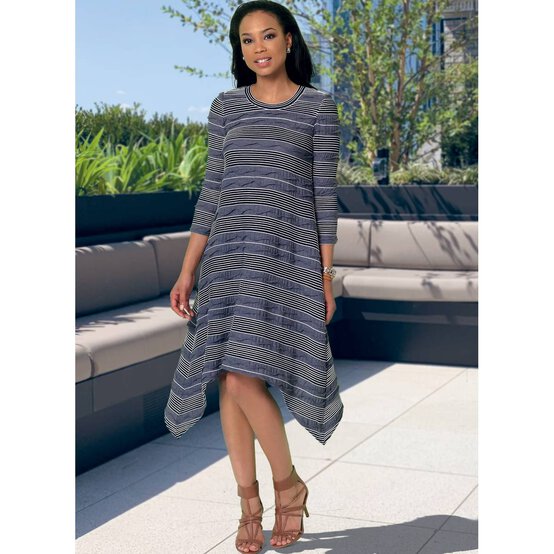 McCall’s Women's Dress Sewing Pattern L-XXL M8062 image number 5