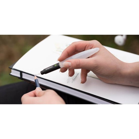 Derwent Watercolour Pencils 12 Pieces image number 3