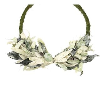 Green and Whitewash Leaf Wreath 40cm image number 2