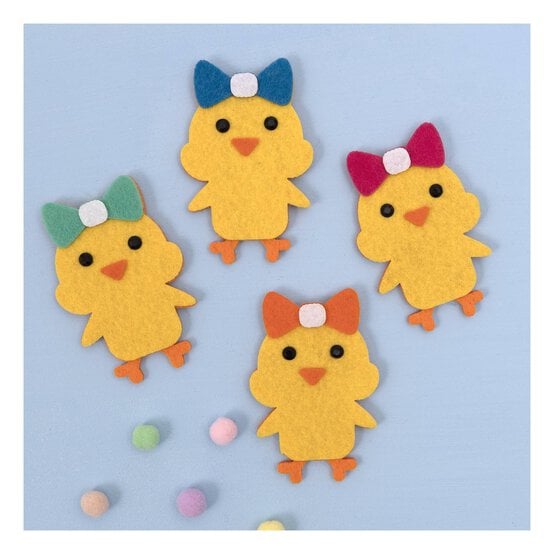 Felt Chicks with Bows 4 Pack image number 1