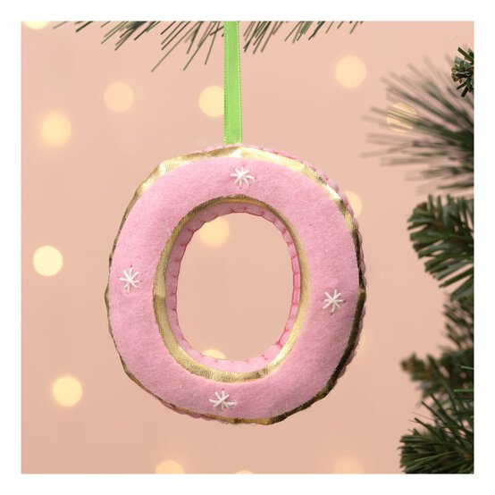 Hanging Felt Letter O Decoration image number 1