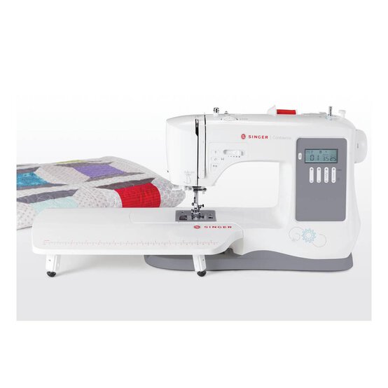Singer Confidence 7640 Sewing Machine and Accessories Bundle image number 4