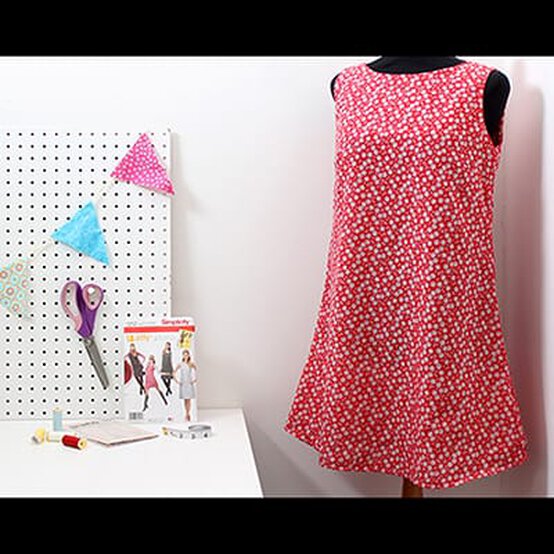 How to Sew a Simple Dress image number 1