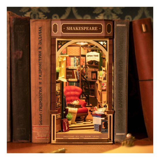 Rolife Bookstore DIY Book Nook image number 3