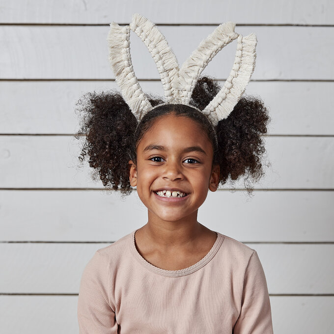 How to Make Macrame Bunny Ears image number 1