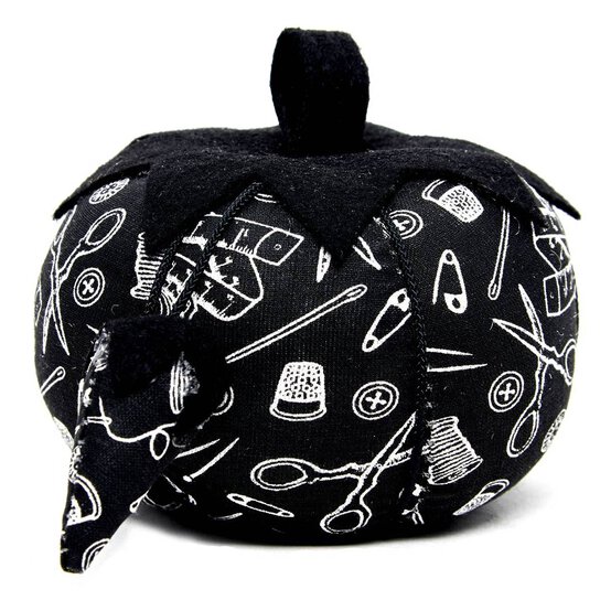 Hemline Gold Black and White Pin Cushion image number 1