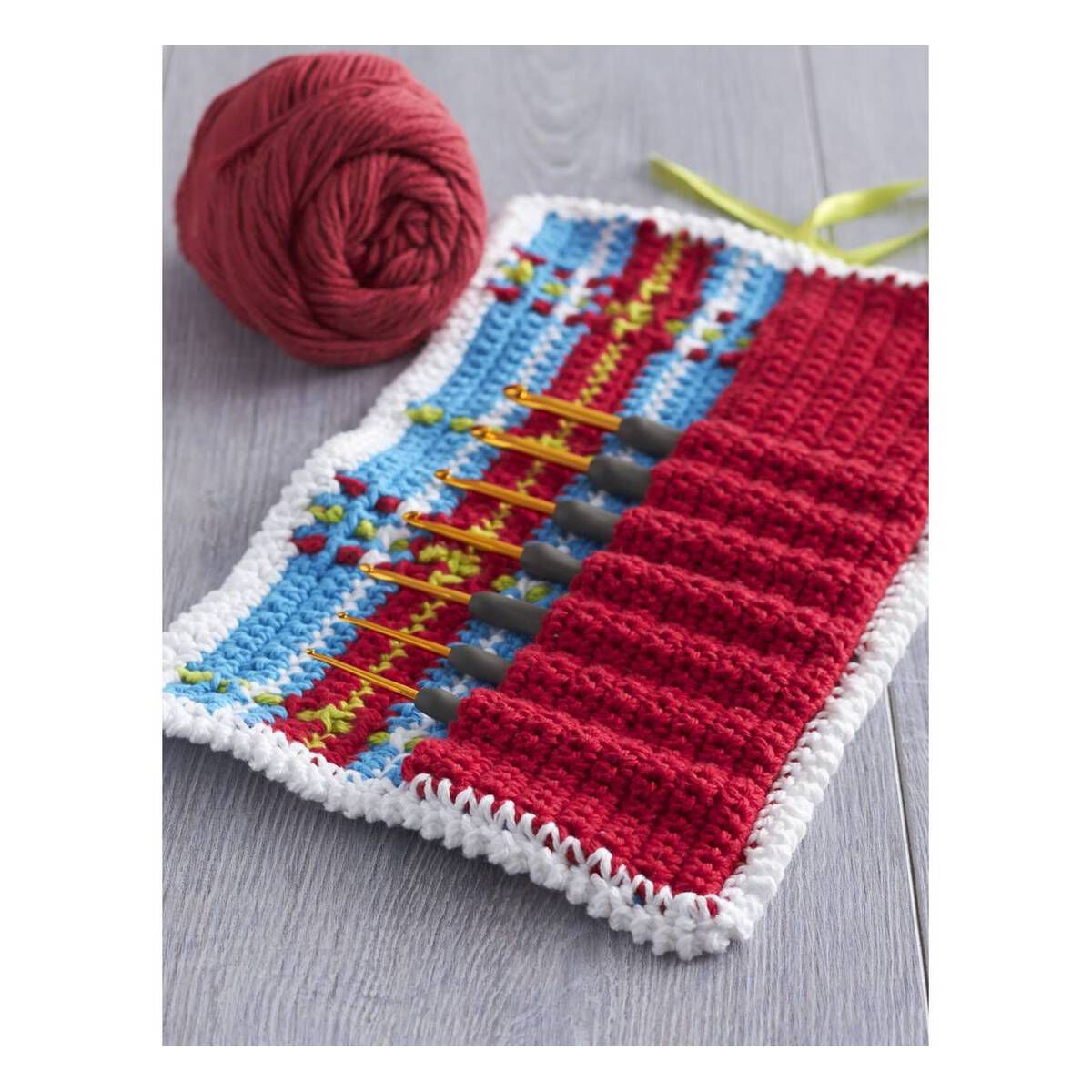 FREE PATTERN Lily Sugar 'n Cream Plaidy Hook Caddy Hobbycraft