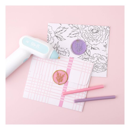 We R Makers Creative Glow Glue Gun image number 2