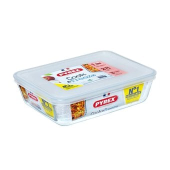 Pyrex Cook & Freez Glass Dish with Lid 1.5 Litres