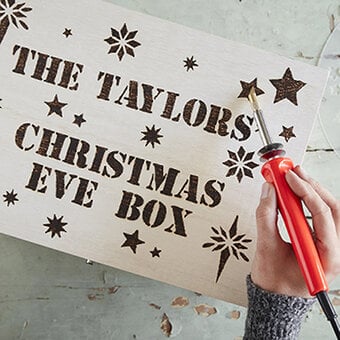 How to Make a Stencilled Pyrography Christmas Eve Box