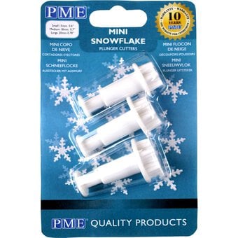 PME Mini Snowflake Plunger Cutters 3 Pack image number 3