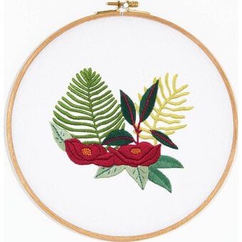 FREE PATTERN DMC Tropical Fern Bouquet Embroidery 0006 image number 5