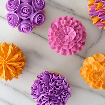 How to Make Flower Gallery Cupcakes