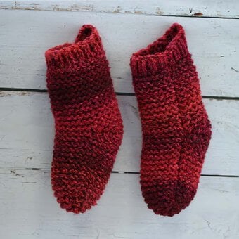 How to Make Cosy Slipper Socks