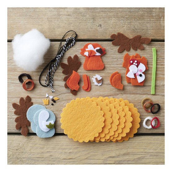 Make Your Own Autumn Animal Felt Decorations 3 Pack image number 2