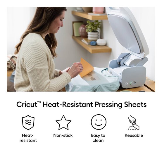 Cricut Heat-Resistant Pressing Sheets 12 x 16 Inches 2 Pack image number 6