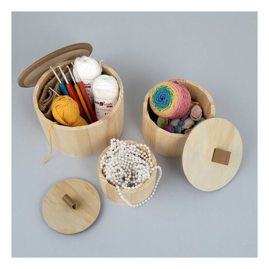 Wooden Circular Nesting Boxes Set 3 Pieces image number 3