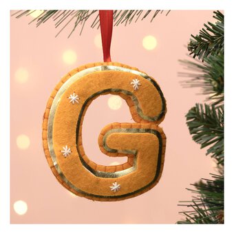Hanging Felt Letter G Decoration