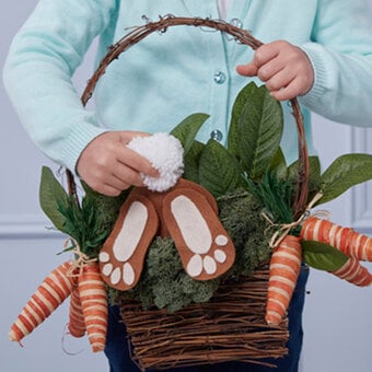 How to Make a Bunny Basket Wreath
