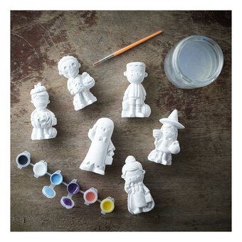Paint Your Own Halloween Plaster Figures 6 Pack 