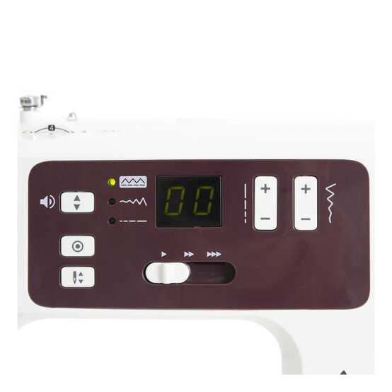 Hobbycraft 100S Sewing Machine and Essentials Bundle image number 8