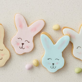 How to Make Easter Bunny Biscuits