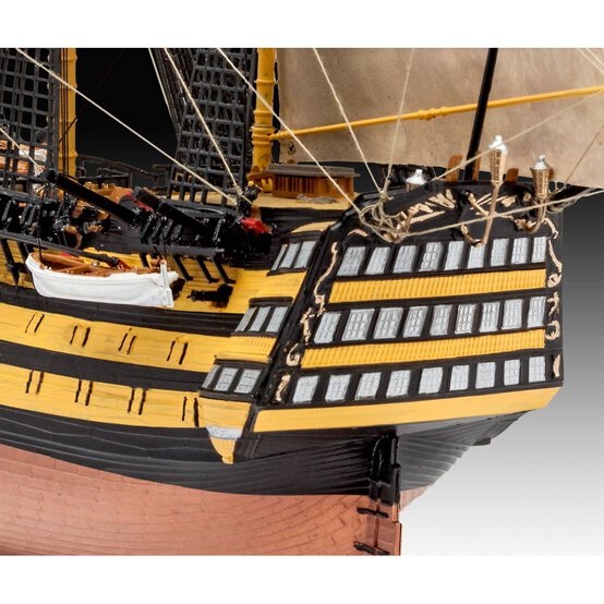 Revell Battle of Trafalgar Model Kit 1:225 image number 3