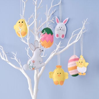 How to Sew Easter Decorations for All Ages