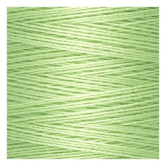 Gutermann Green Sew All Thread 250m (152) image number 2