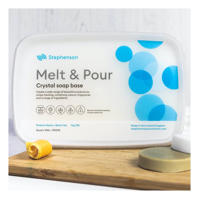 Stephenson Melt and Pour Crystal Goat's Milk Soap Base 1kg image number 1