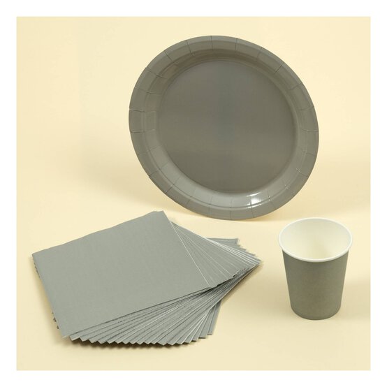 Silver Paper Plates 8 Pack  image number 3