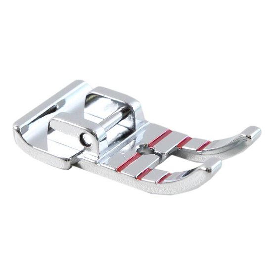 Singer 1/4 Piecing Foot image number 3