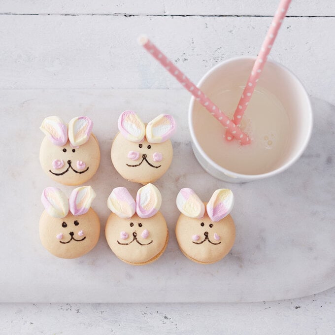 How to Make Bunny Macarons image number 1
