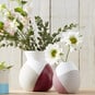 How to Paint Minimal Ceramic Vases image number 1