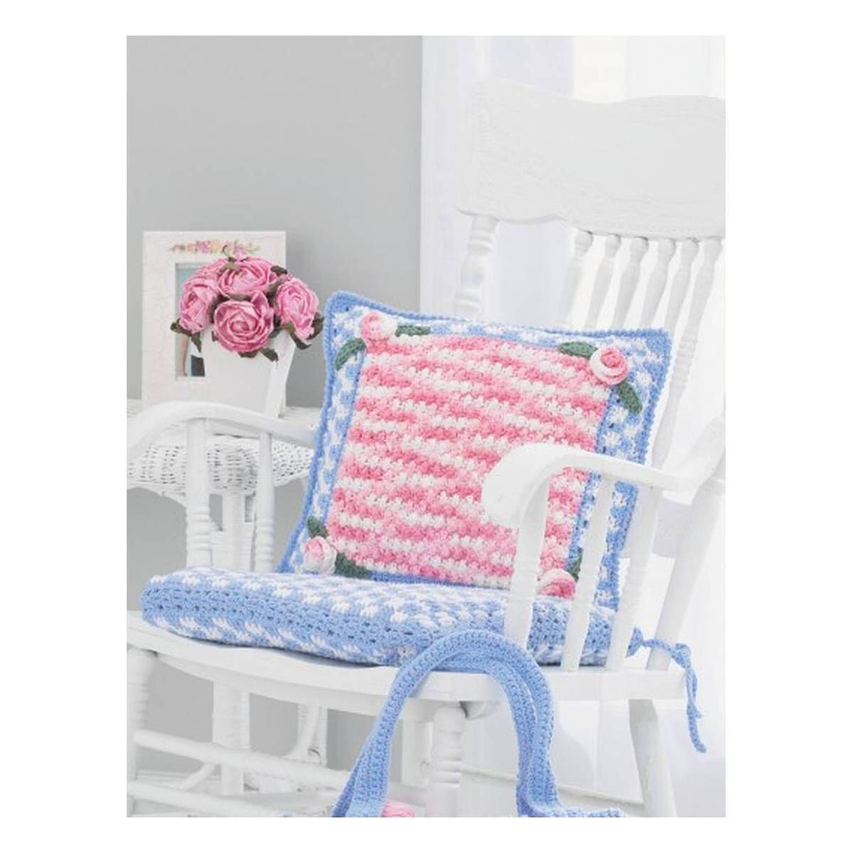 FREE PATTERN Lily Sugar 'n Cream Rose Cushion Hobbycraft