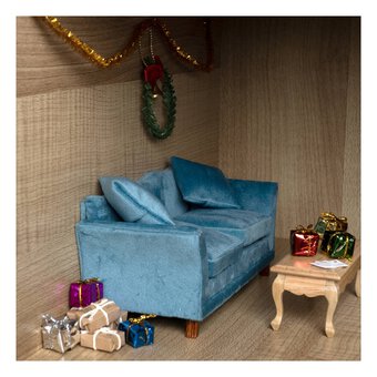 Doll&rsquo;s House Gold Christmas Tinsel